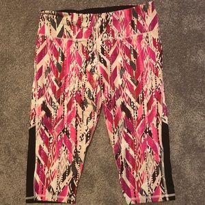VS workout capris EUC